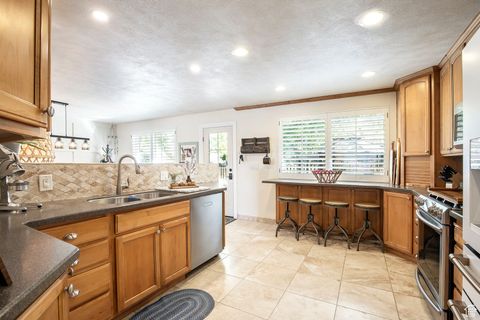 Tiny photo for 6701 S 2445 E, Cottonwood Heights, UT 84121 (MLS # 2115427)