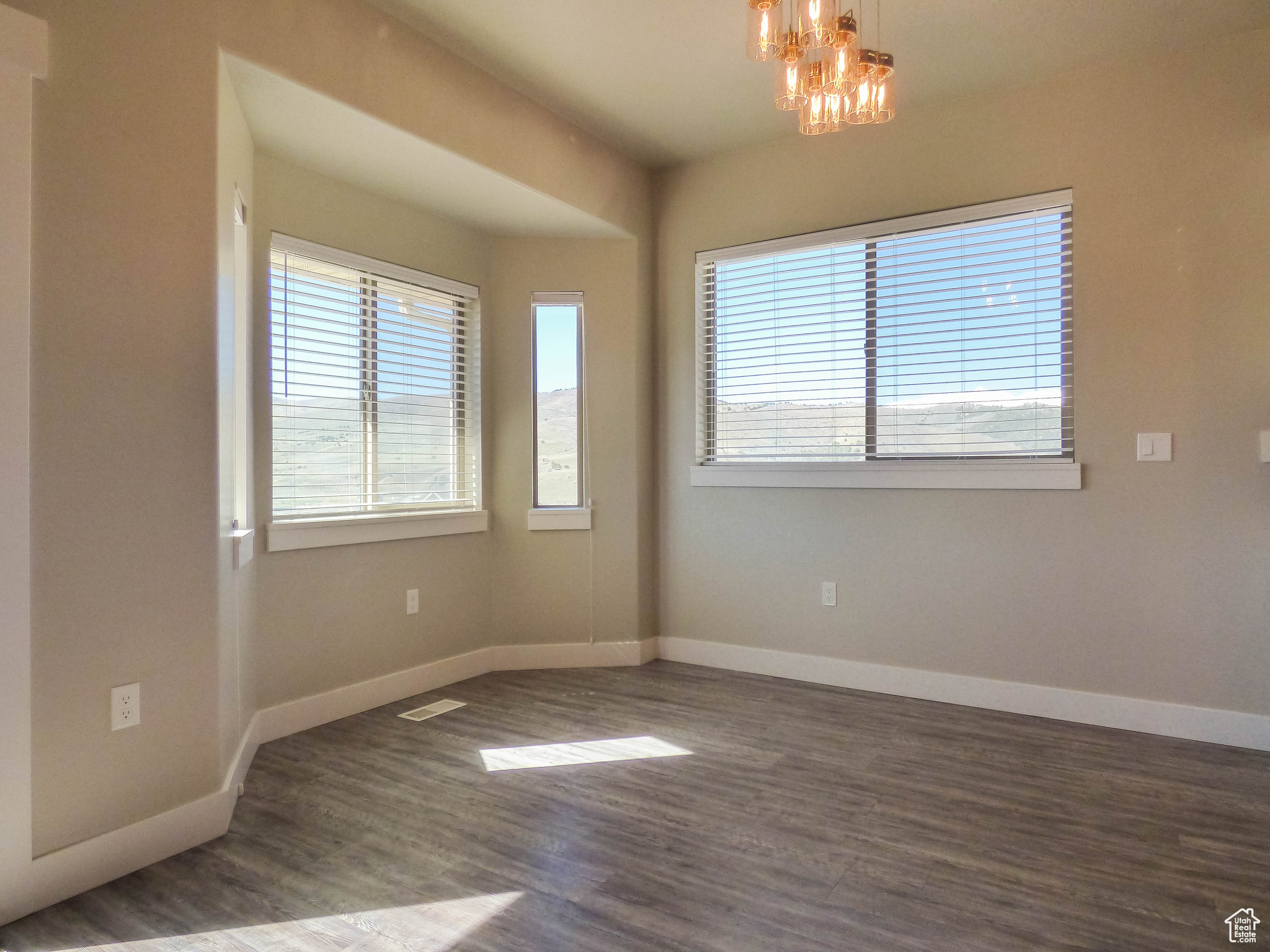 EAGLES LANDING - Residential