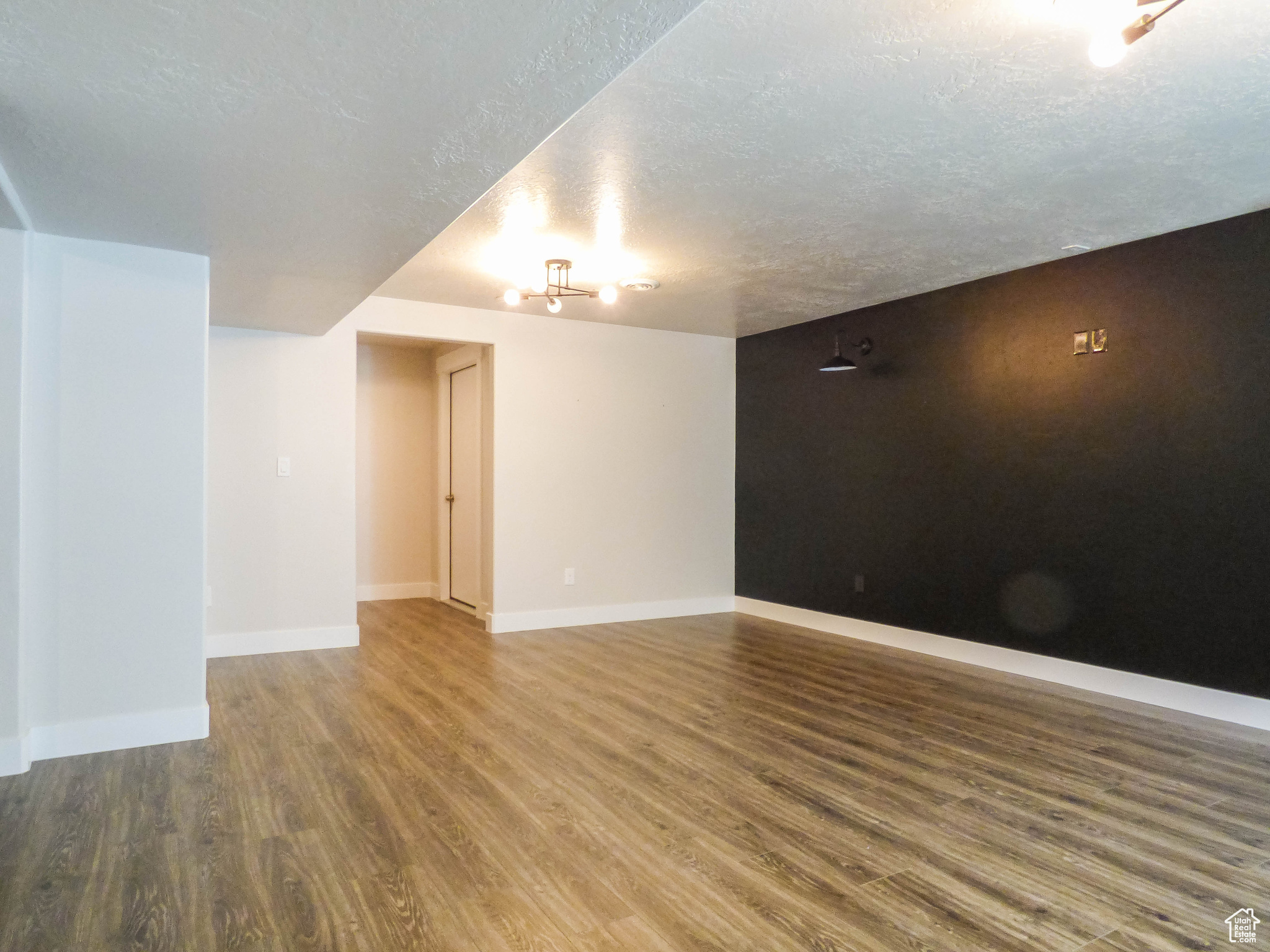 EAGLES LANDING - Residential