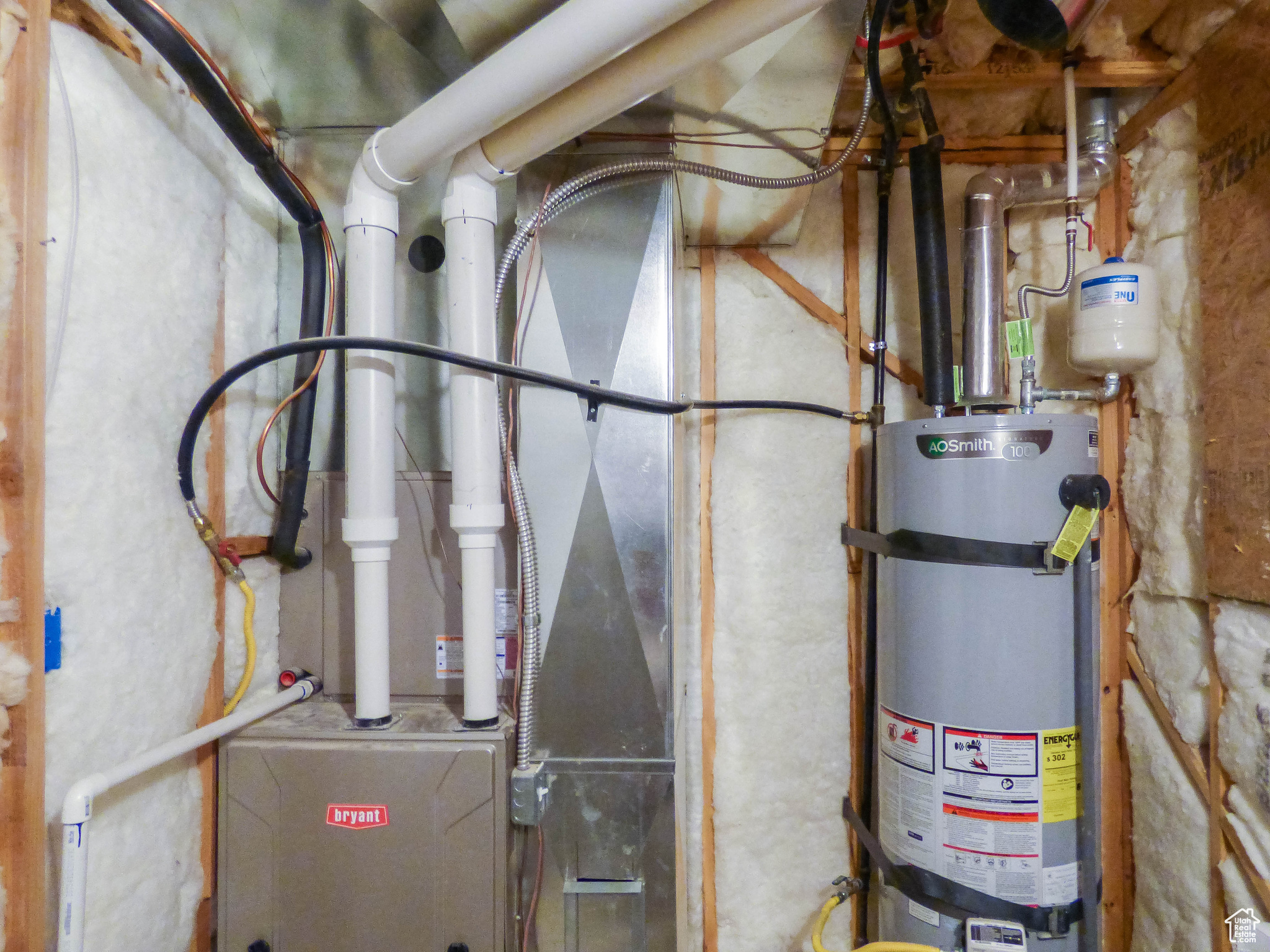 EAGLES LANDING - Residential