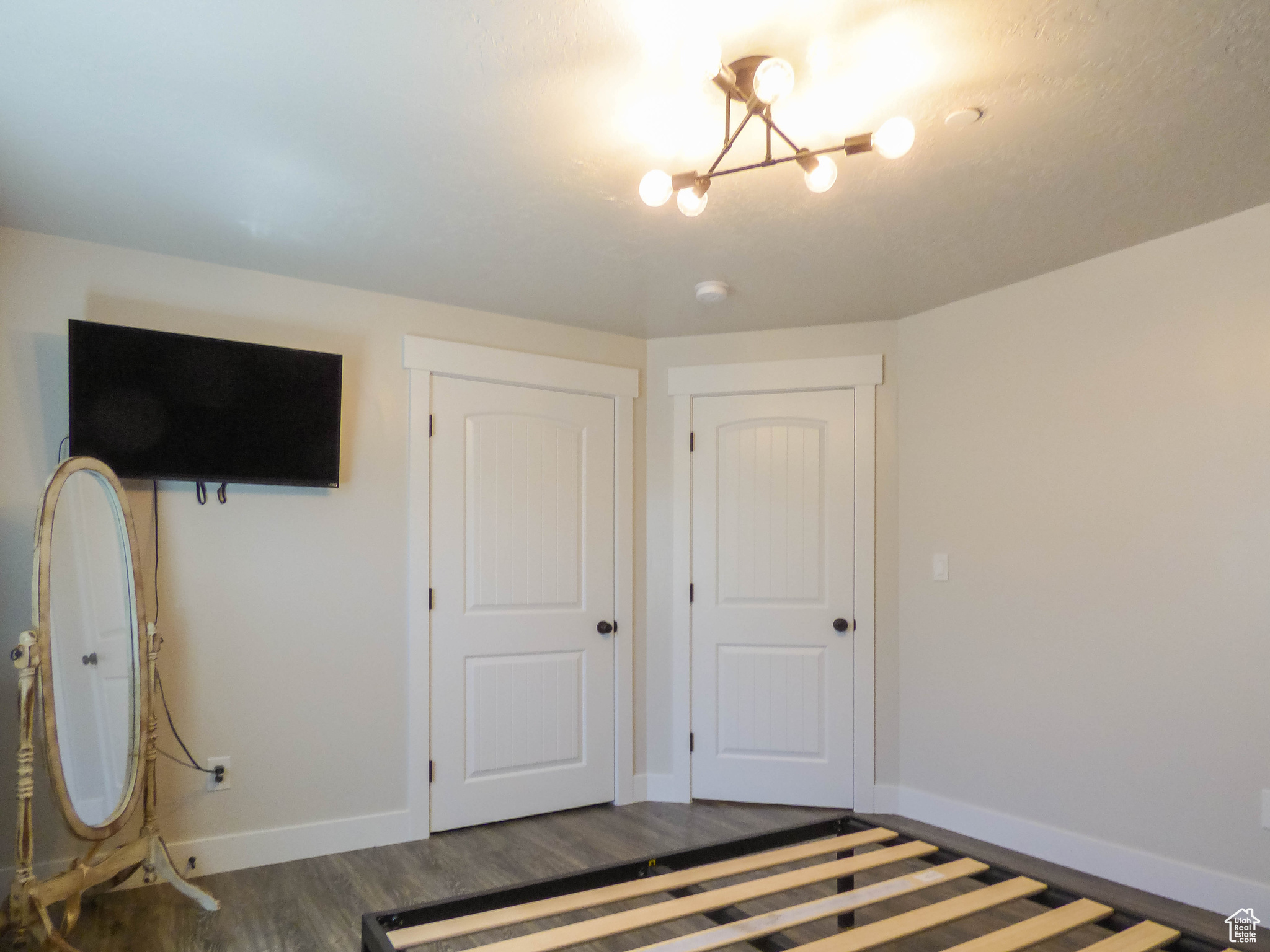 EAGLES LANDING - Residential