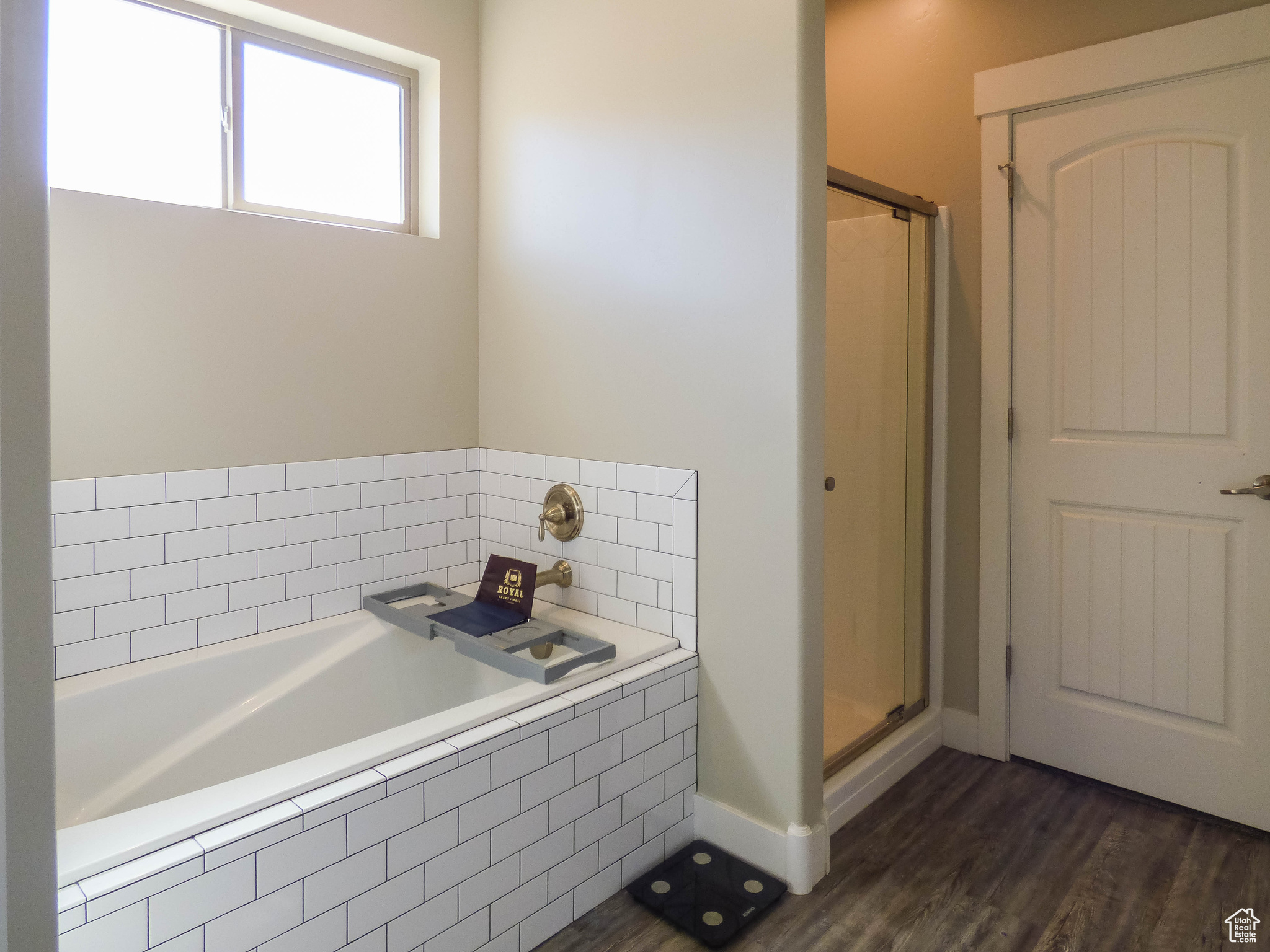 EAGLES LANDING - Residential