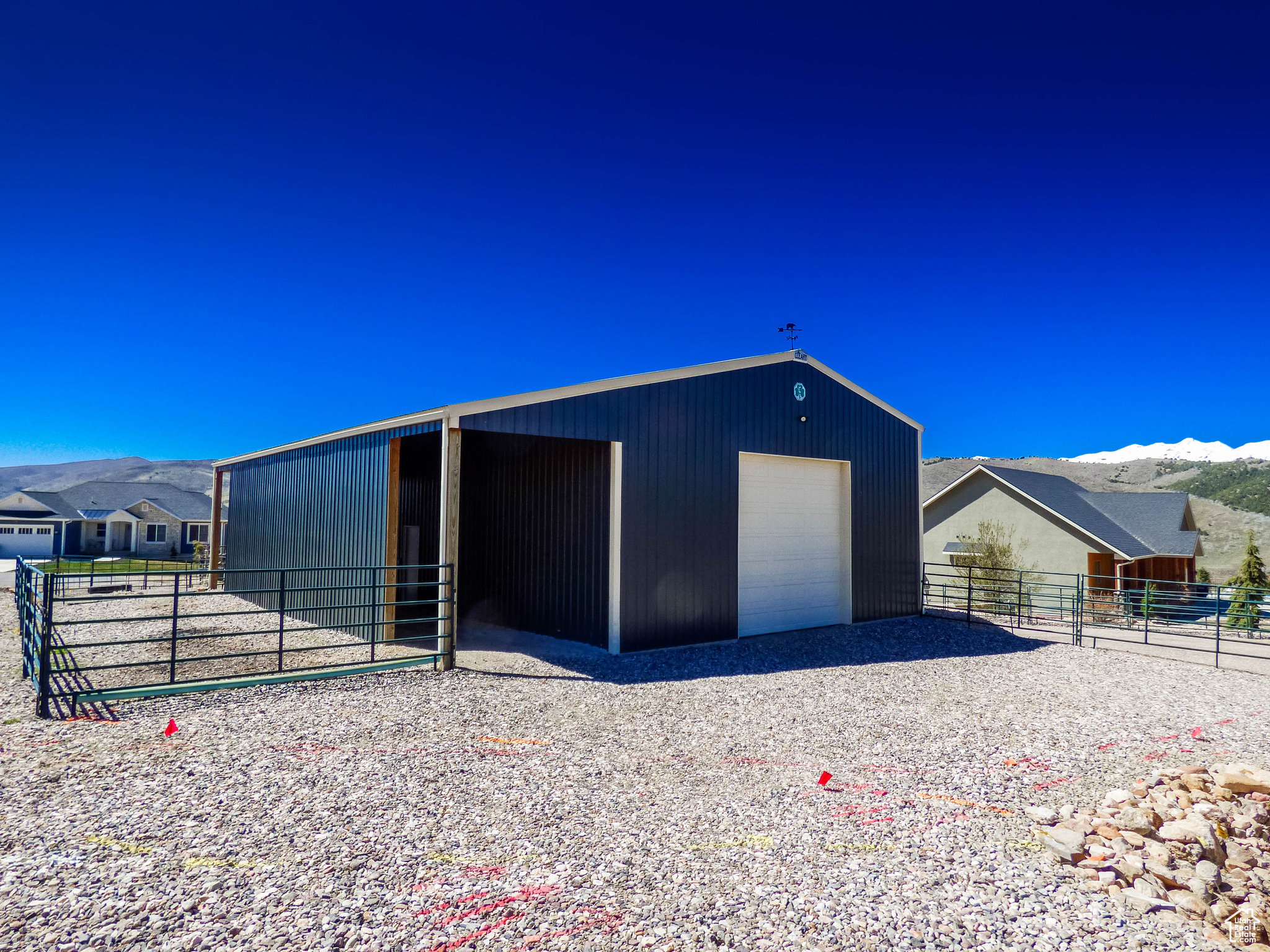 EAGLES LANDING - Residential