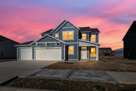 Photo of 3802 W 1700 S #328, Taylor, UT 84401 (MLS # 2127858)
