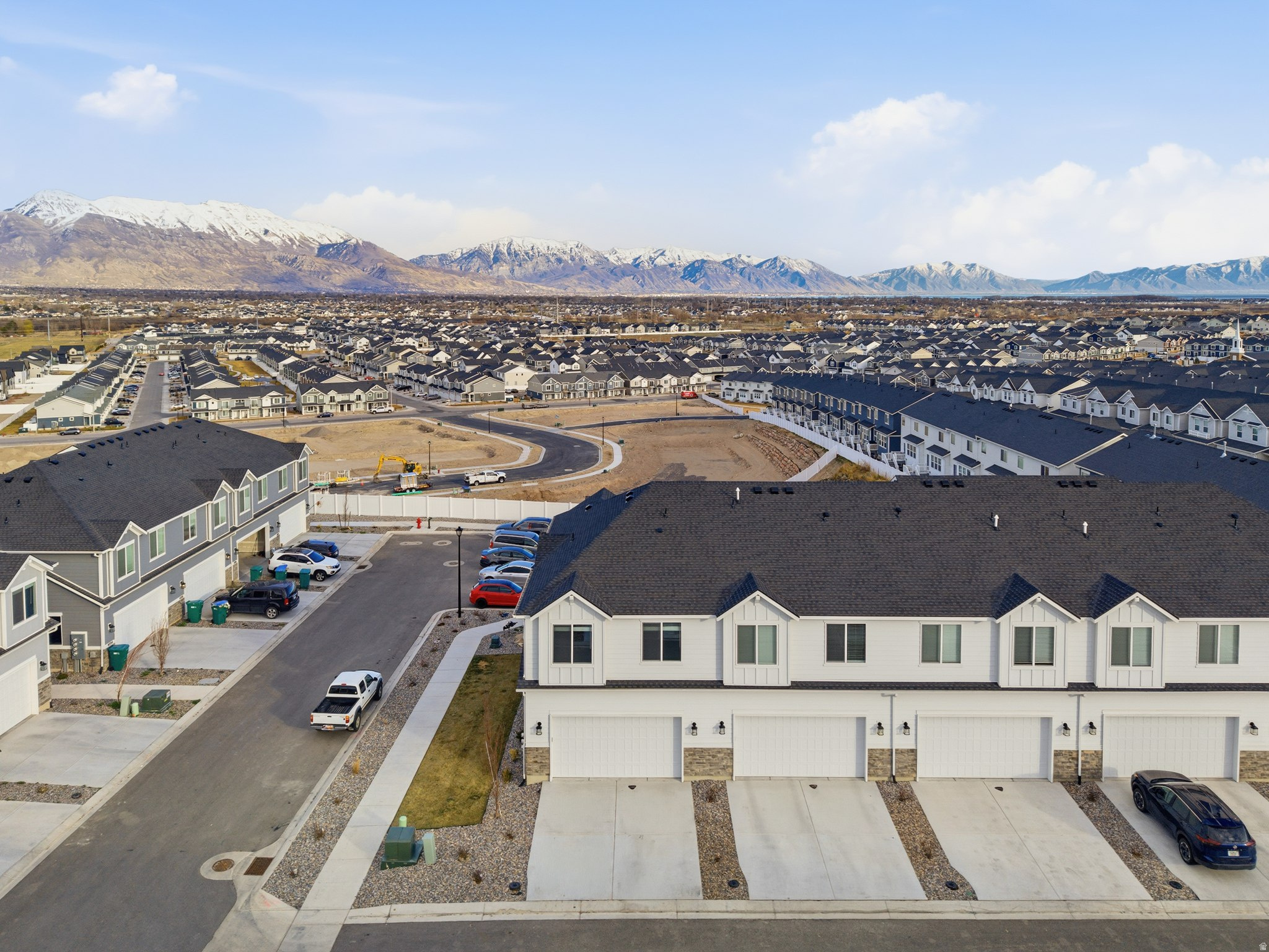 HARMONY TOWNHOMES - Residential