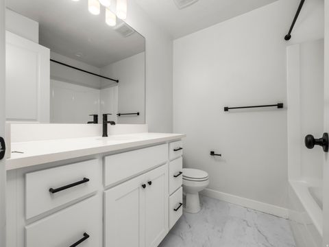 Tiny photo for 920 N HILLCREST LN, Lehi, UT 84048 (MLS # 2142401)