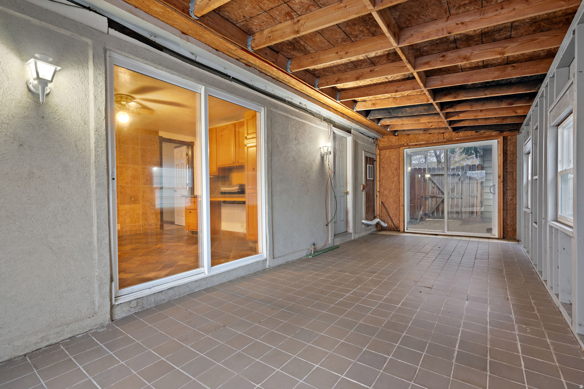 THE COUNTRY SQUIRE - Residential