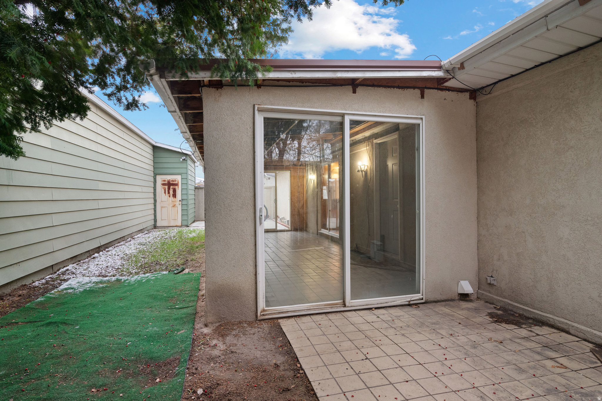 THE COUNTRY SQUIRE - Residential