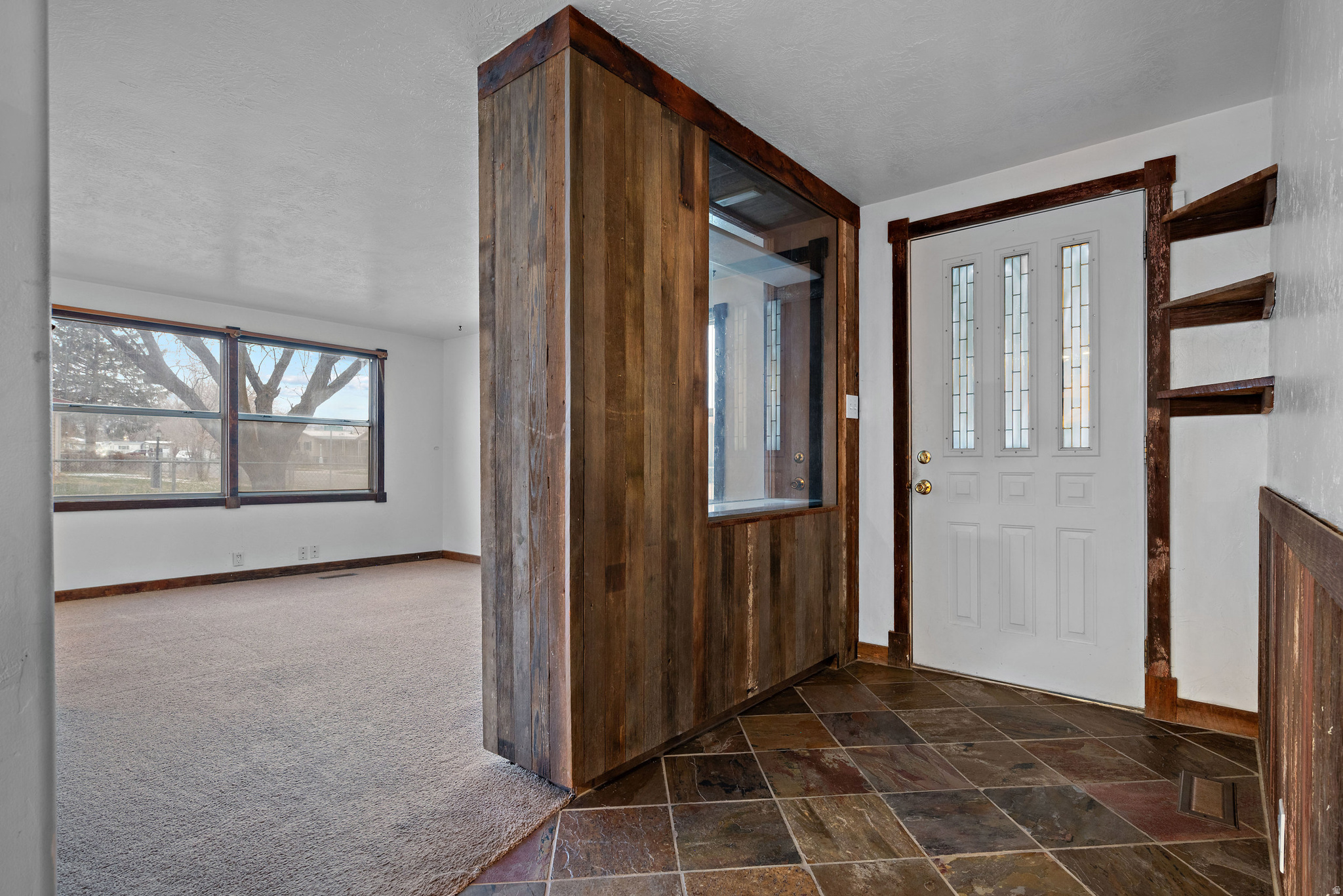 THE COUNTRY SQUIRE - Residential