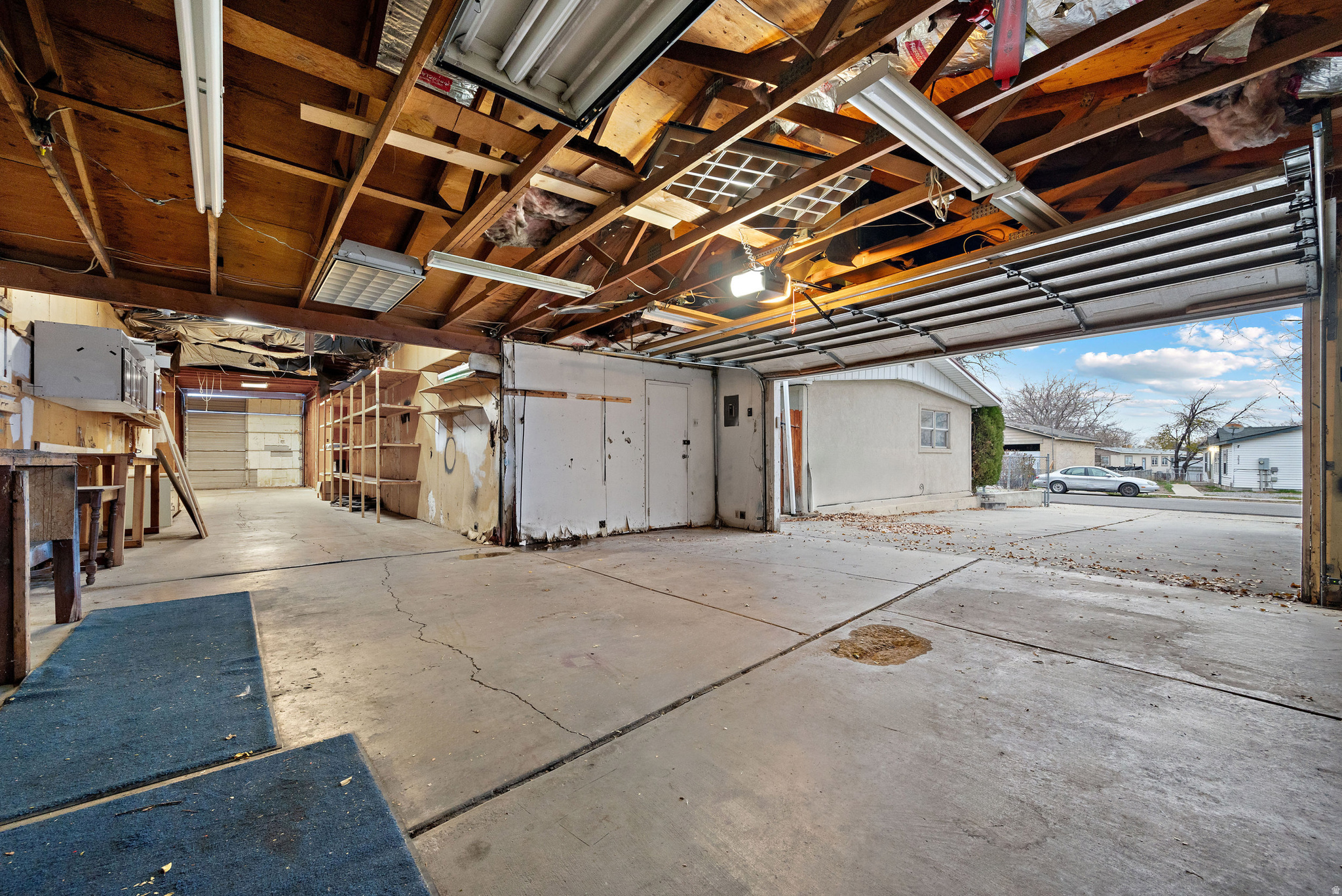 THE COUNTRY SQUIRE - Residential