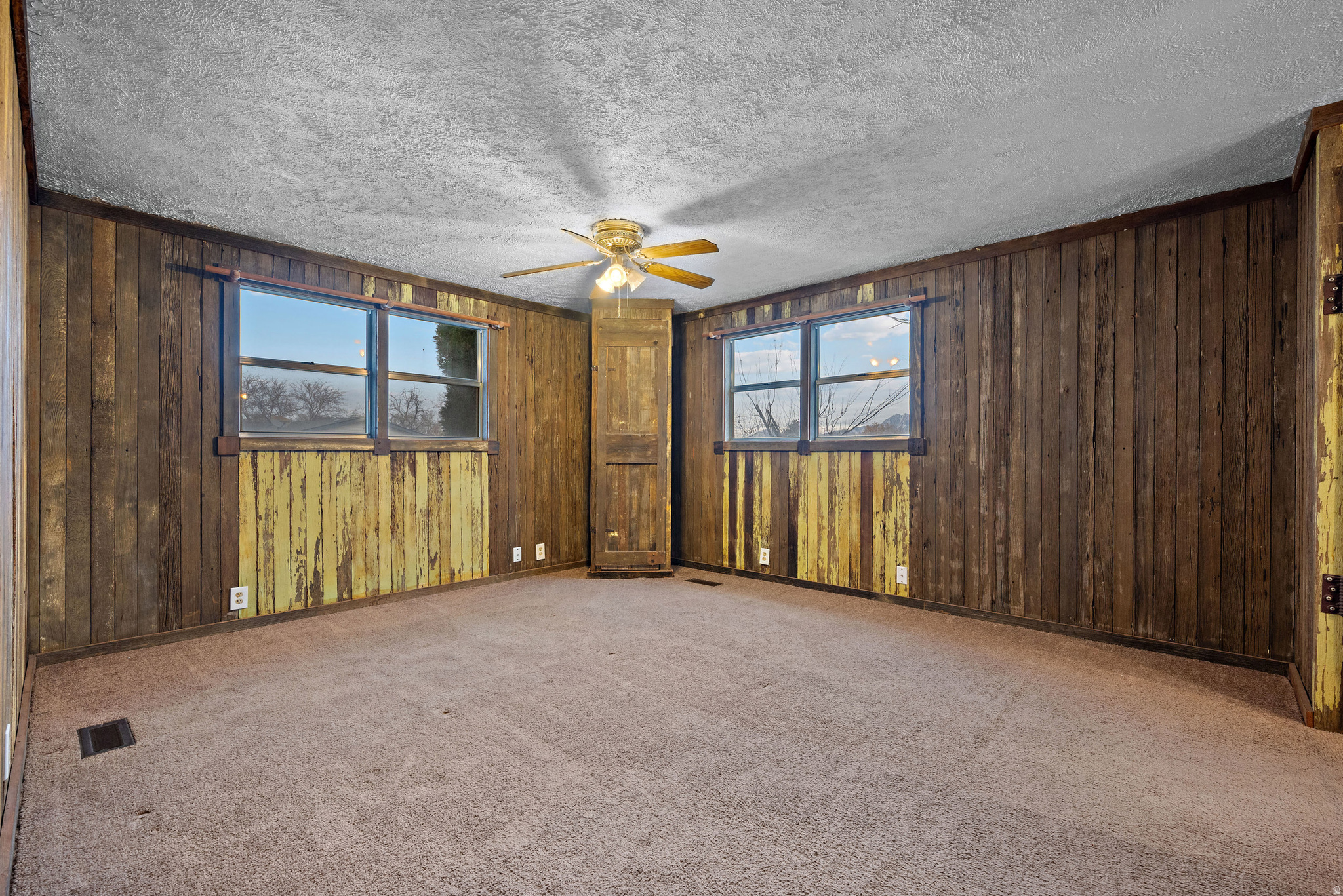 THE COUNTRY SQUIRE - Residential