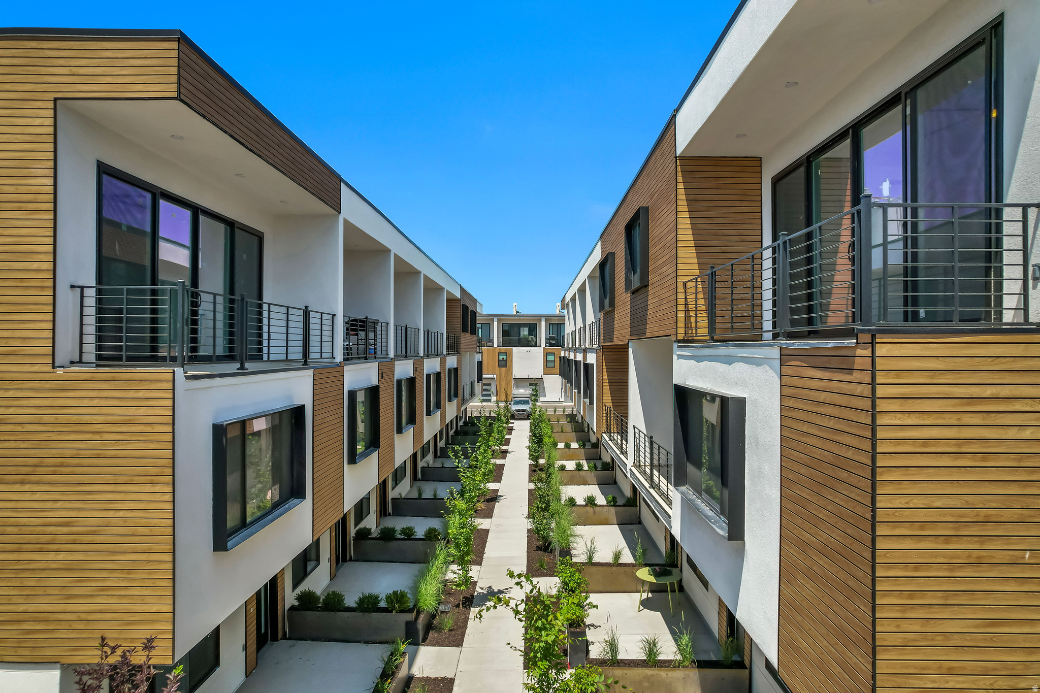 OPUS GREEN - Residential