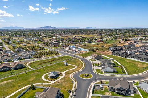 Tiny photo for 4335 W 3490 S, West Haven, UT 84401 (MLS # 2138722)