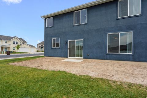 Tiny photo for 4335 W 3490 S, West Haven, UT 84401 (MLS # 2138722)