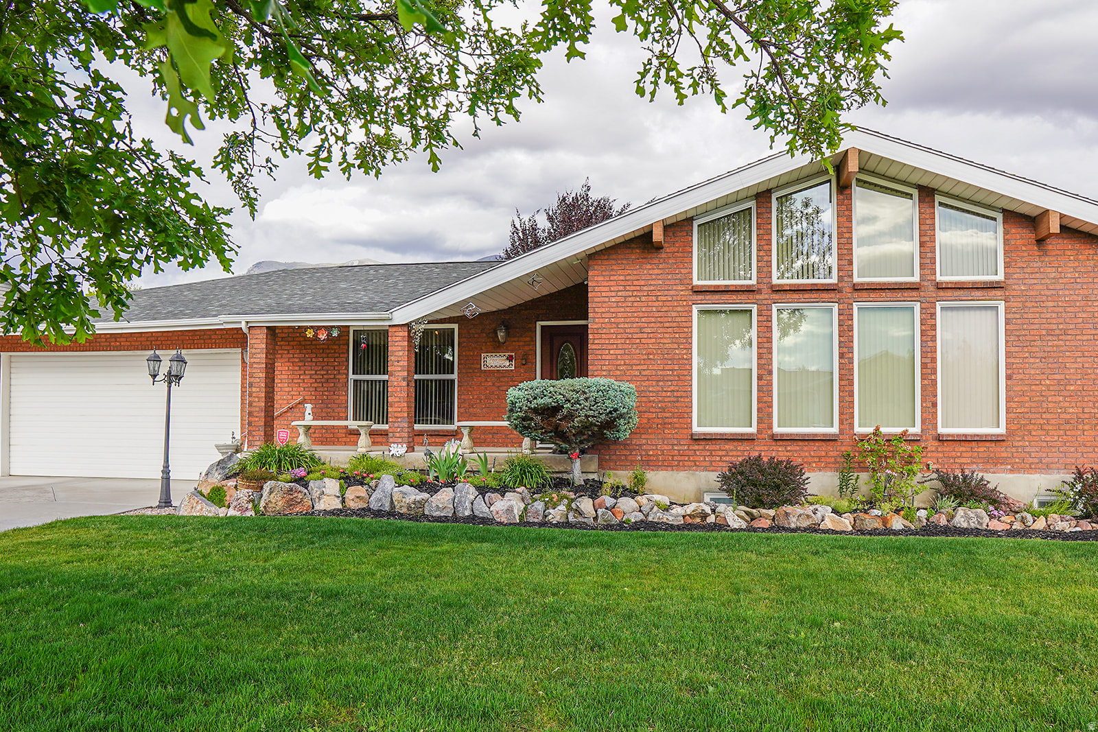 AFTON MEADOWS - Residential
