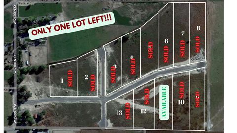 Photo of 2151 N YORK LN #11, Genola, UT 84655 (MLS # 1885541)