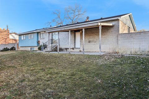 Tiny photo for 3020 W ROSA VISTA DR, Taylorsville, UT 84129 (MLS # 2138909)