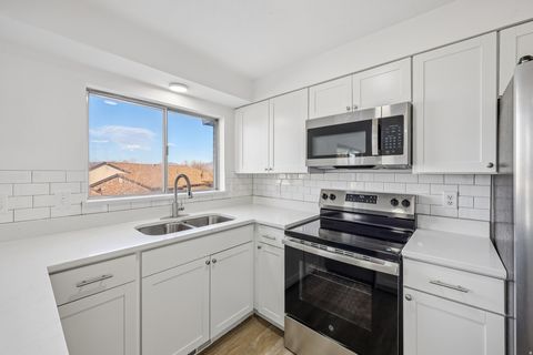 Tiny photo for 3020 W ROSA VISTA DR, Taylorsville, UT 84129 (MLS # 2138909)