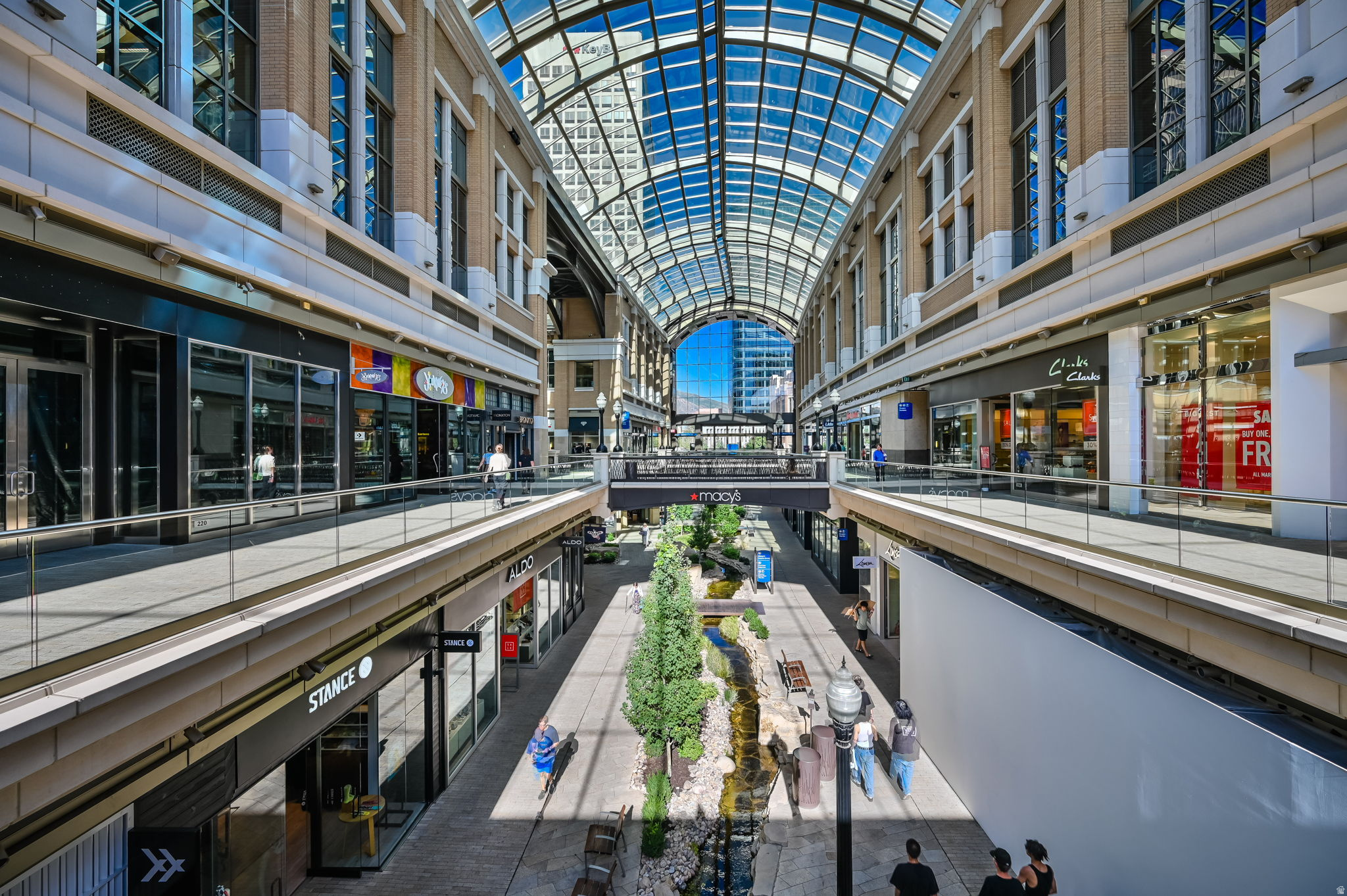 TERRACE FALLS - Residential