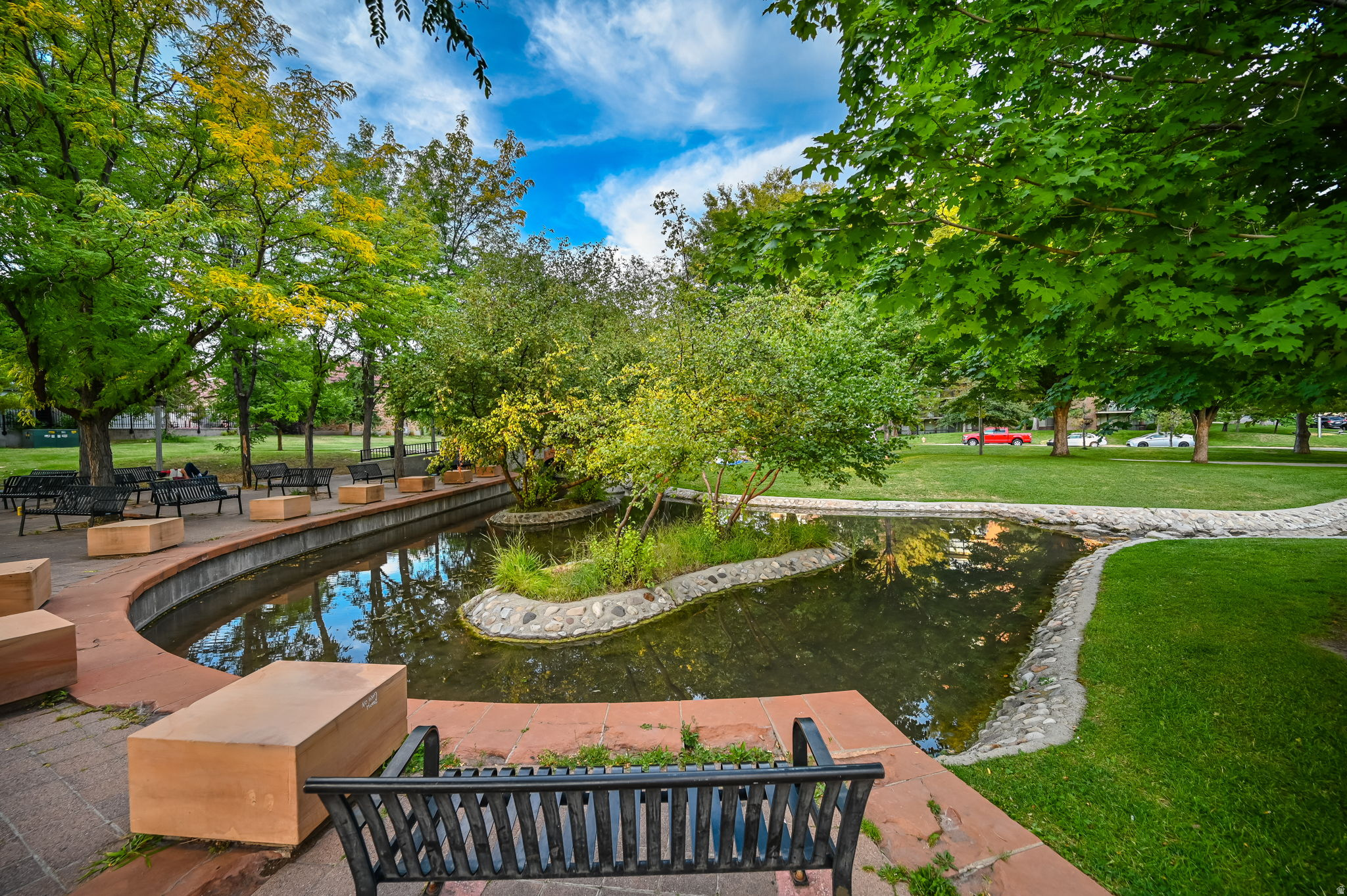 TERRACE FALLS - Residential