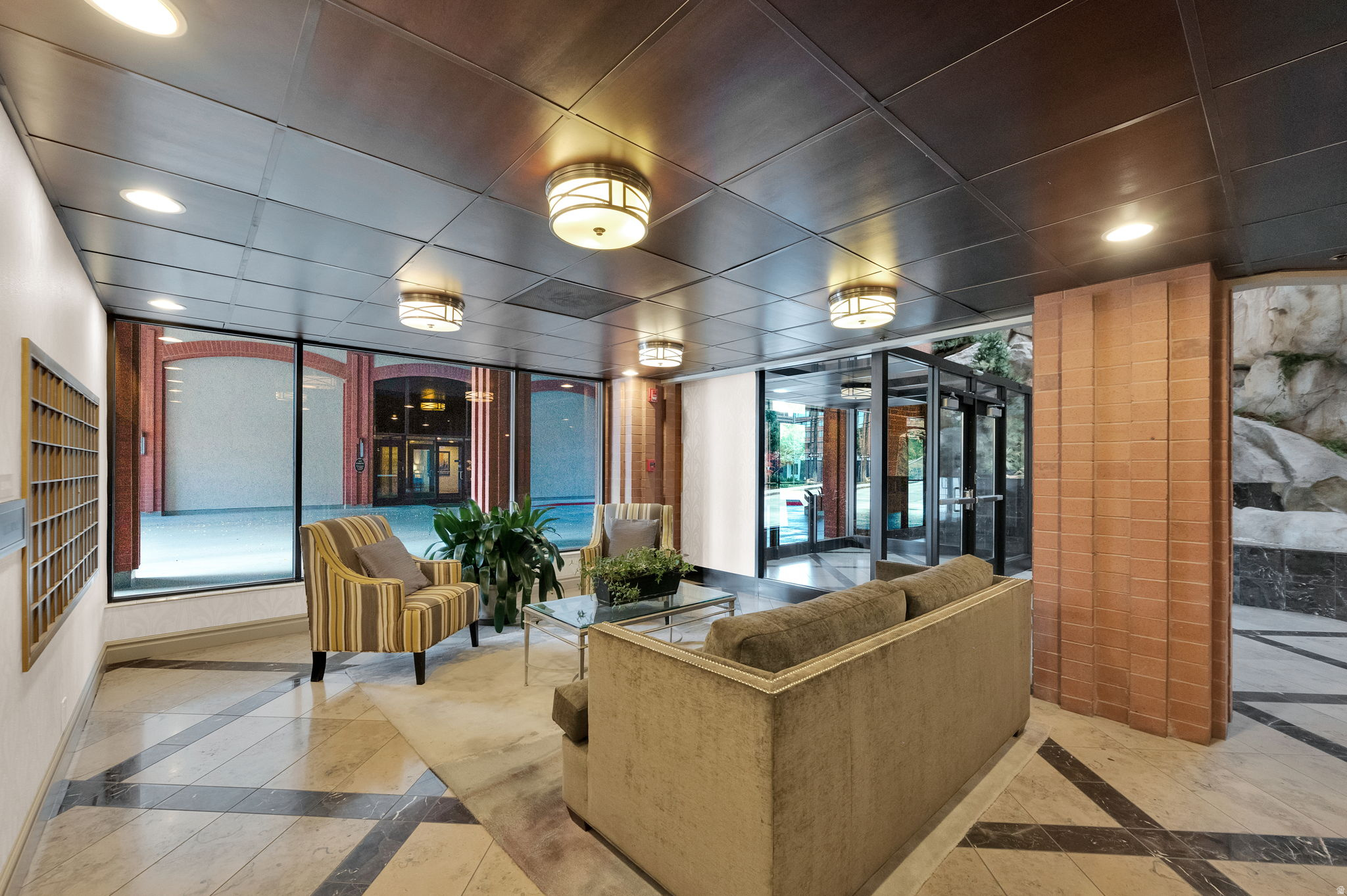 TERRACE FALLS - Residential