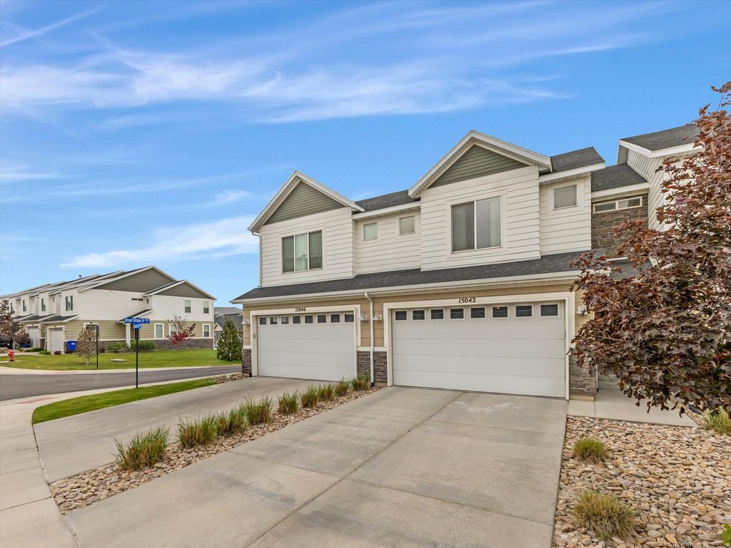 Photo of 15042 S GALLANT DR W, Bluffdale, UT 84065 (MLS # 2157970)