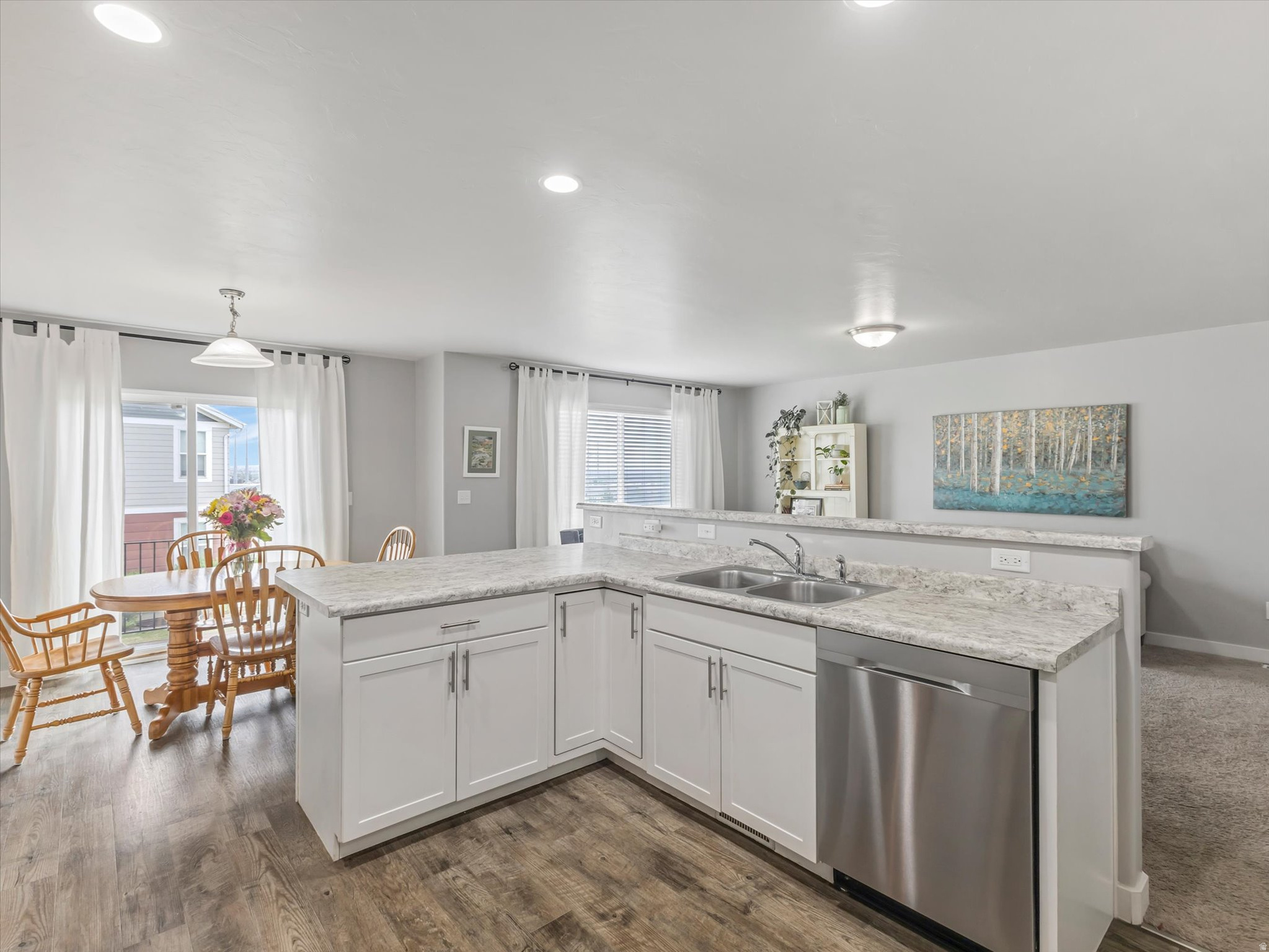 INDEPENDENCE AT THE POINT - Residential