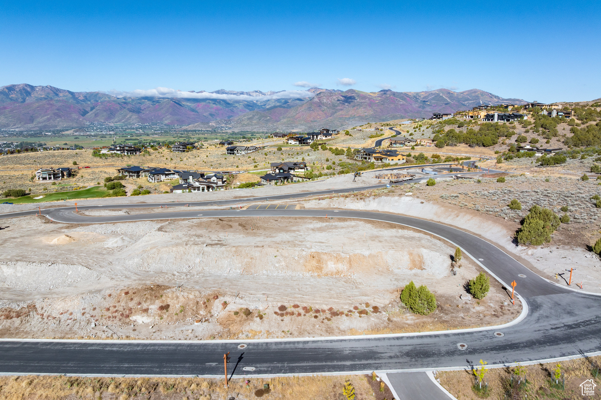 RED LEDGES - Residential