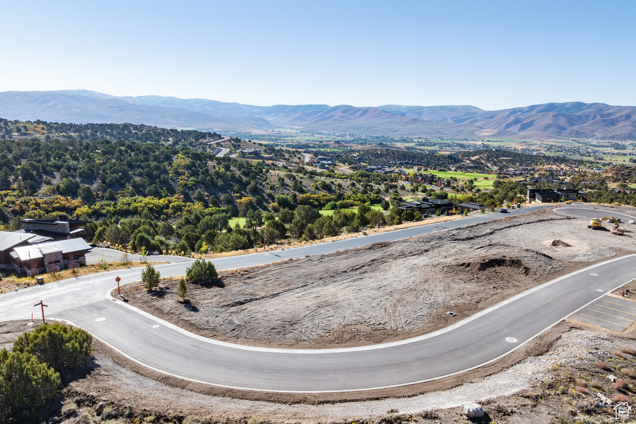 RED LEDGES - Residential