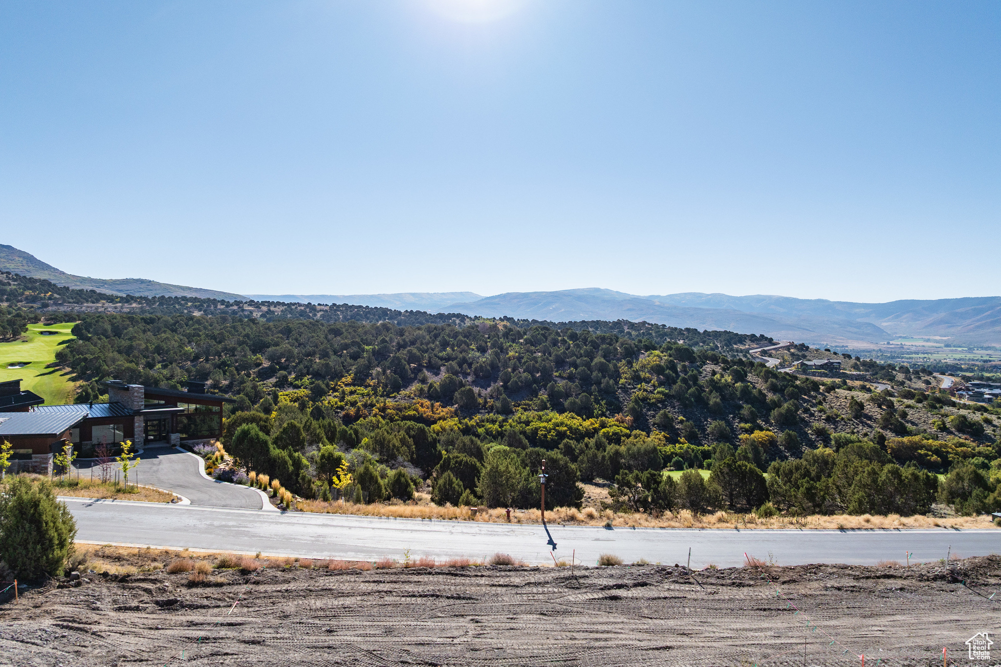 RED LEDGES - Residential