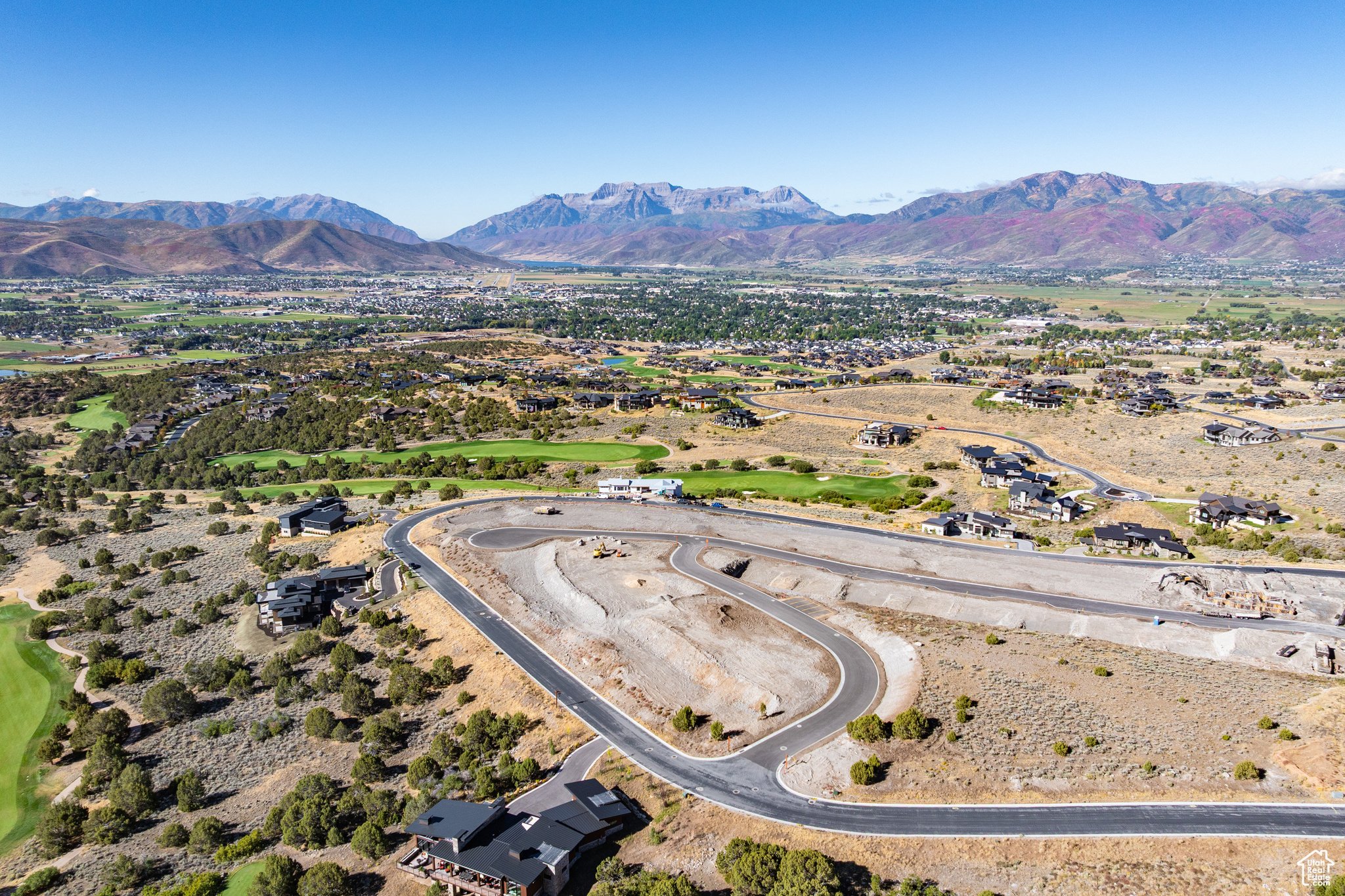 RED LEDGES - Residential