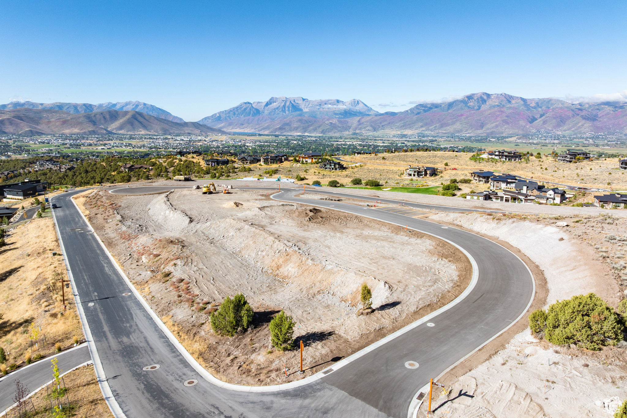 RED LEDGES - Residential