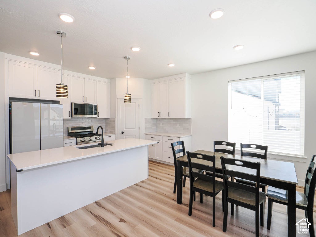 Photo of 628 S 770 E, Hyrum, UT 84319 (MLS # 2188507)