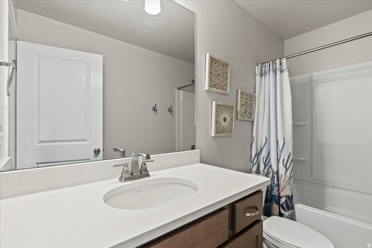 HOLBROOK FARMS - Residential