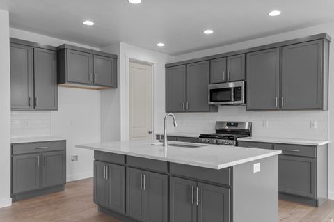 Tiny photo for 1903 S 2425 W, West Haven, UT 84401 (MLS # 2140595)