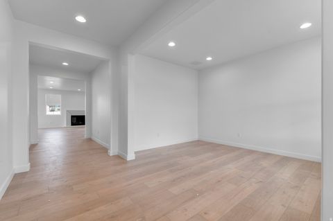 Tiny photo for 1903 S 2425 W, West Haven, UT 84401 (MLS # 2140595)