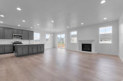 Tiny photo for 1903 S 2425 W, West Haven, UT 84401 (MLS # 2140595)