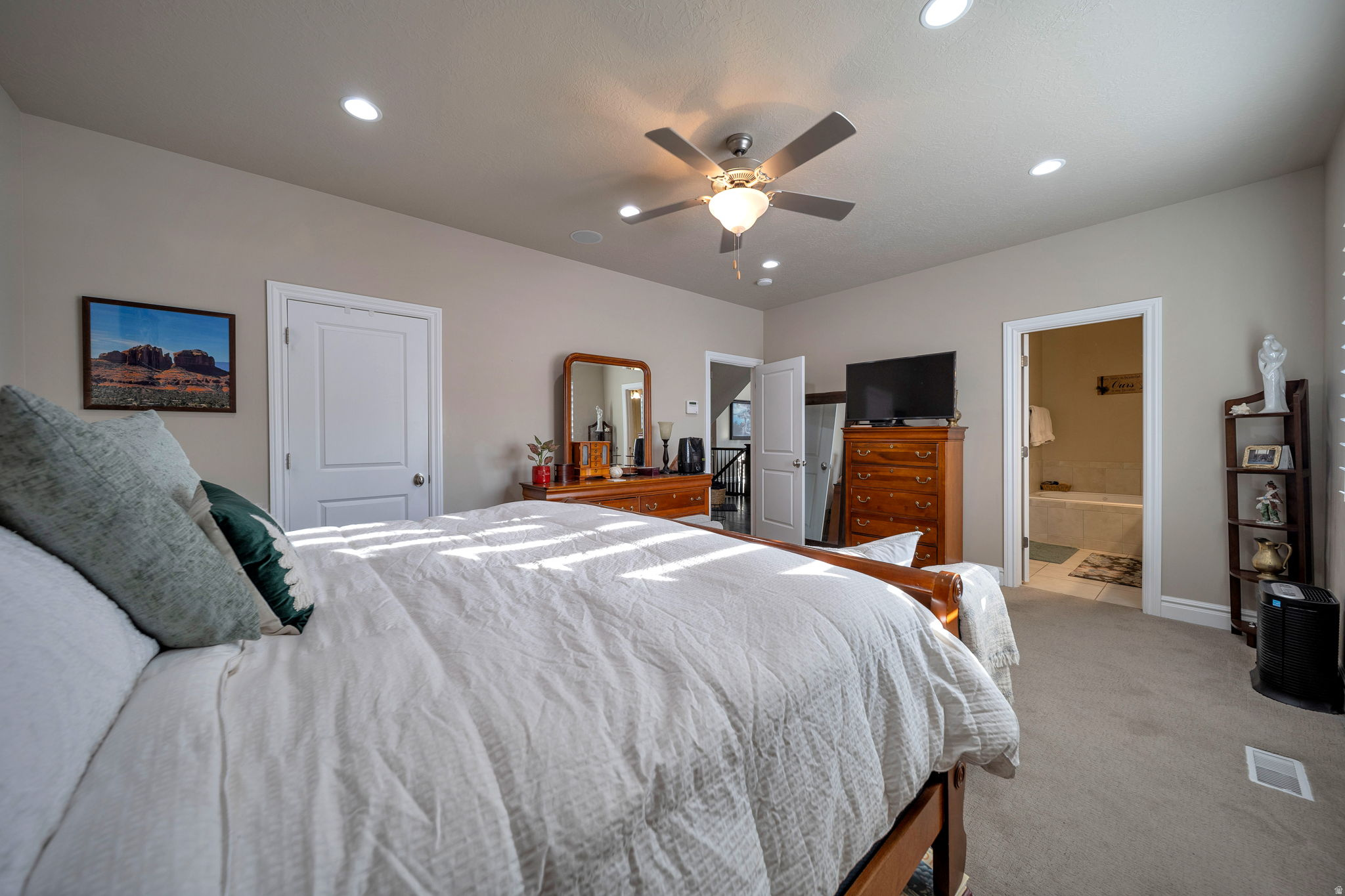 PEPPERWOOD CREEK - Residential Income