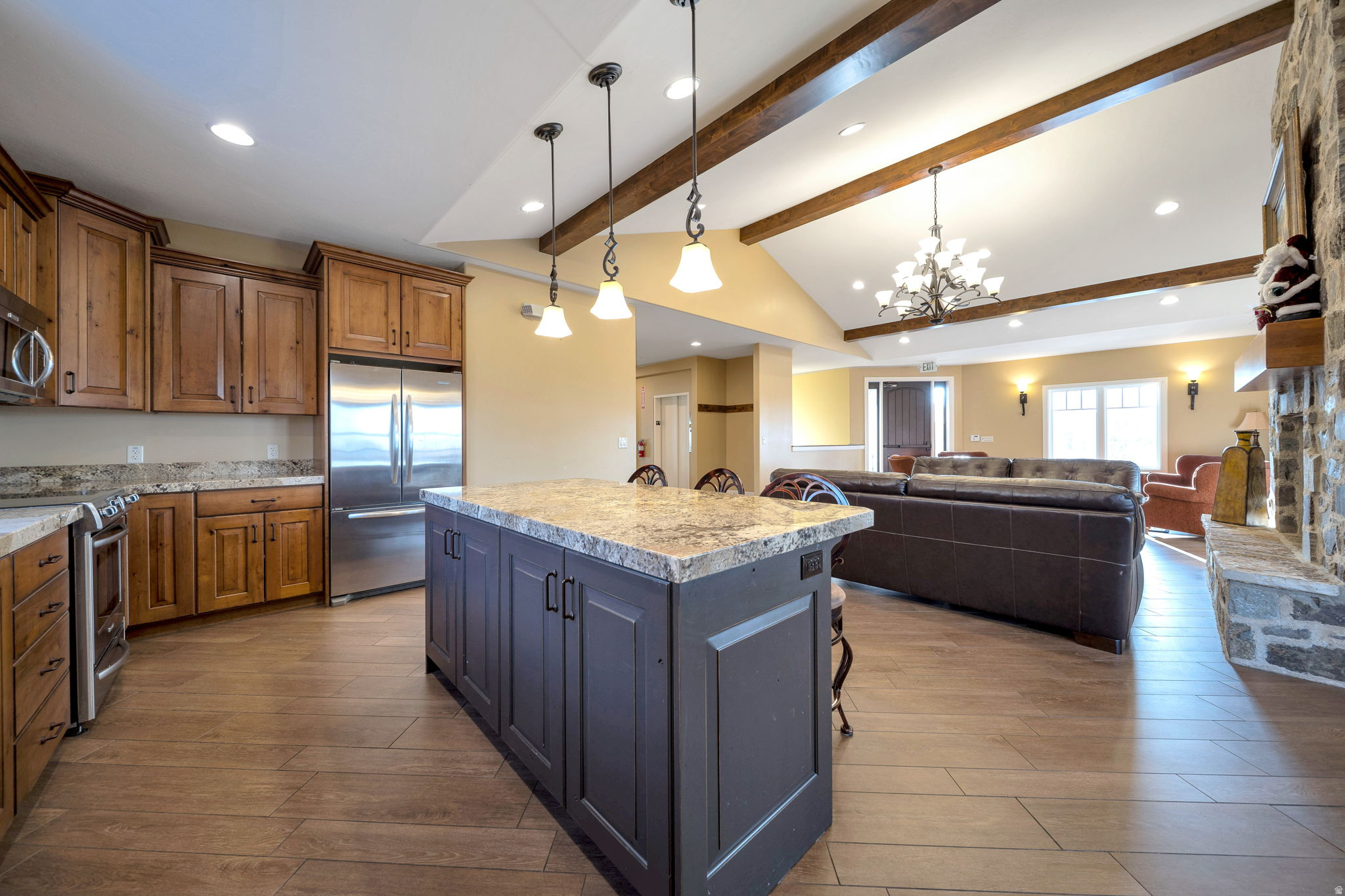 PEPPERWOOD CREEK - Residential Income