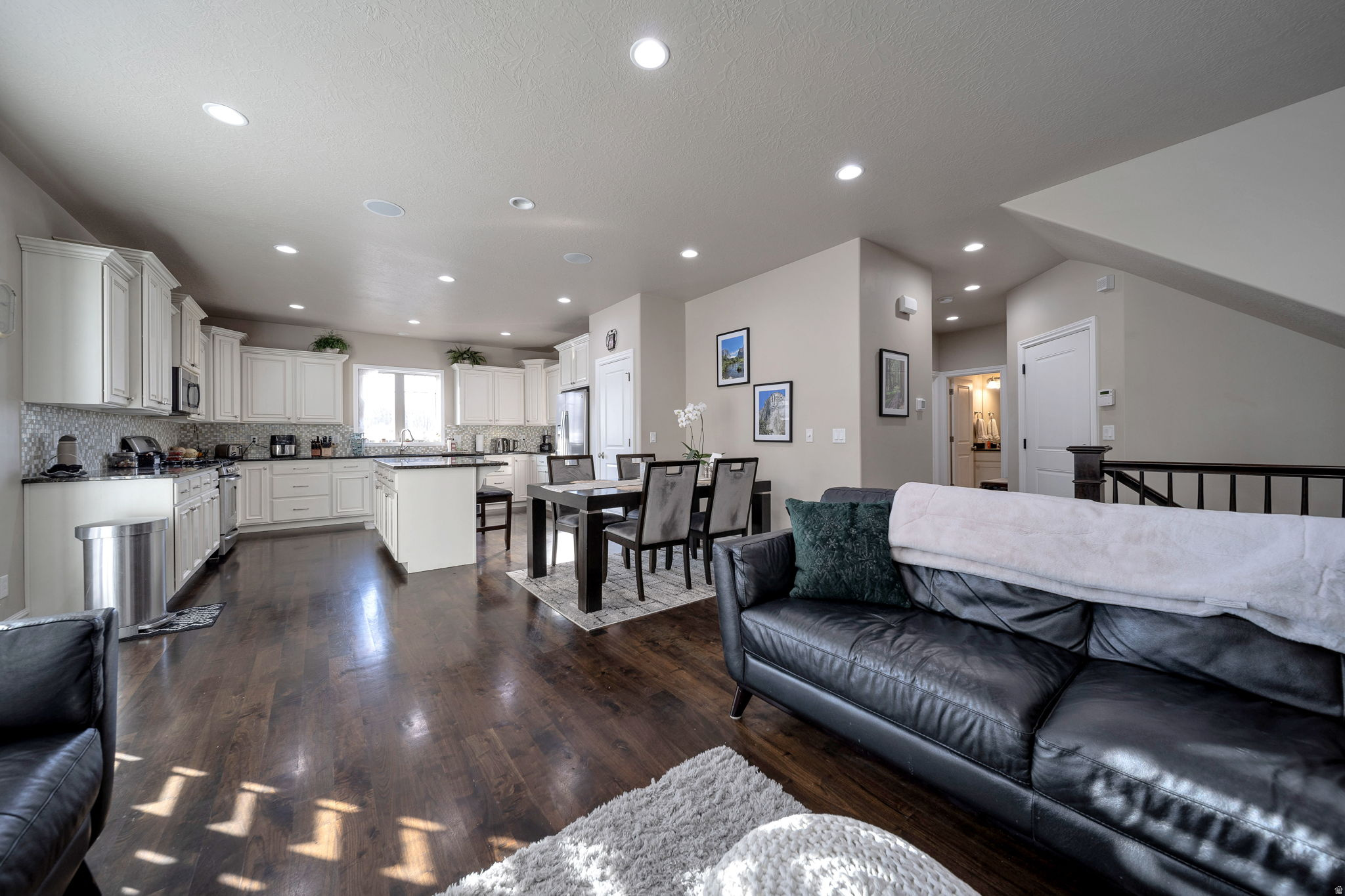 PEPPERWOOD CREEK - Residential Income