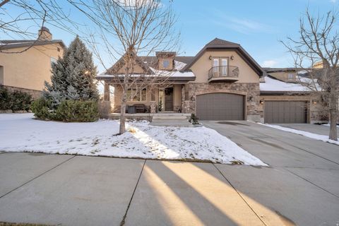Photo of 10804 S HIDDENWOOD DR, Sandy, UT 84092 (MLS # 2130616)