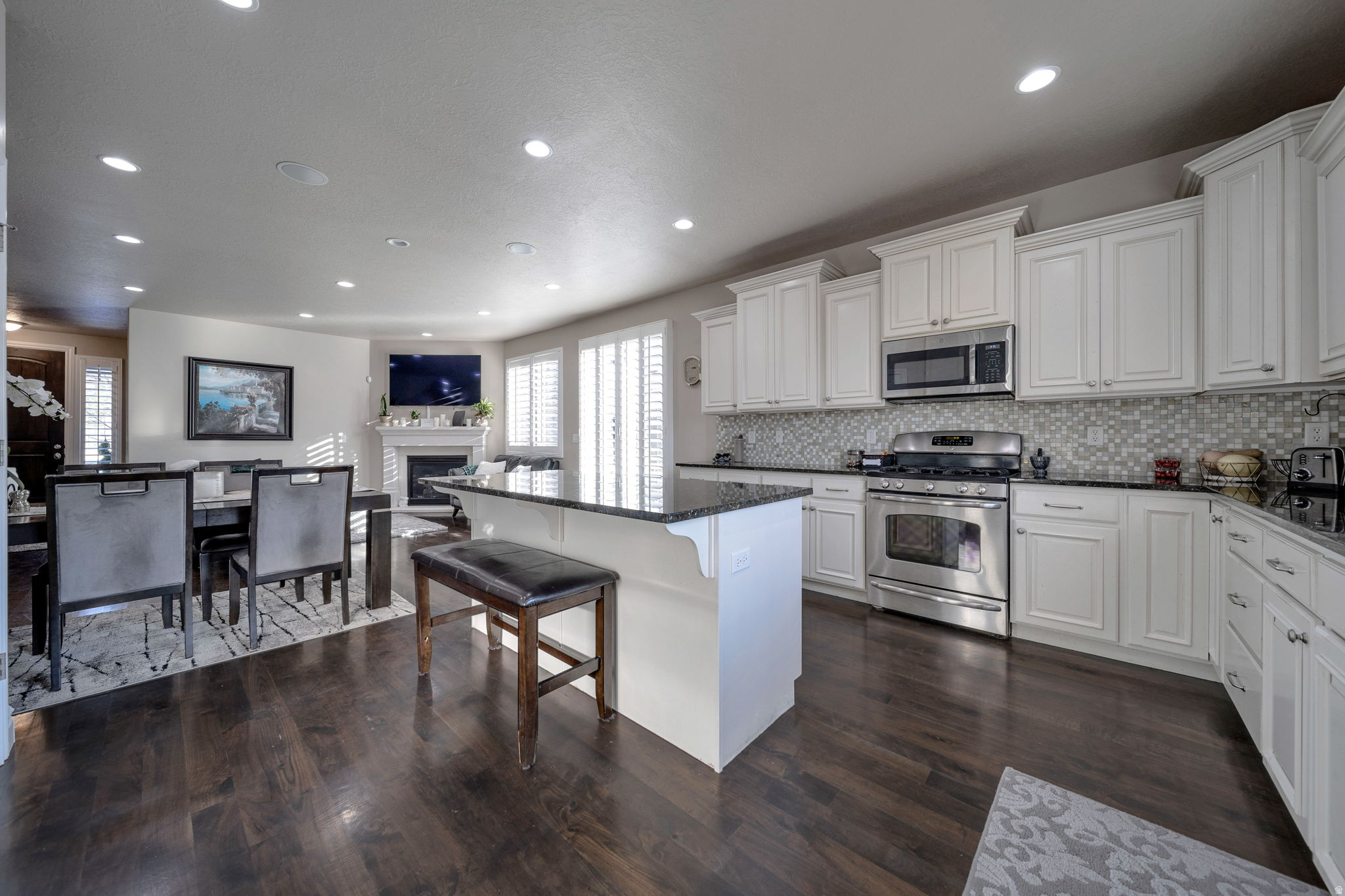 PEPPERWOOD CREEK - Residential Income