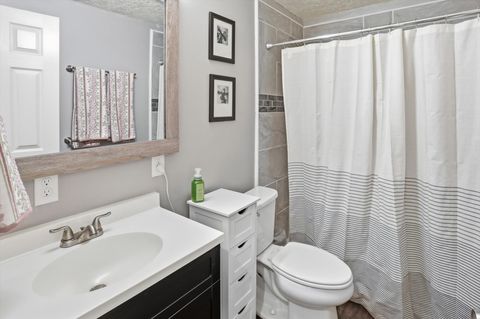 Tiny photo for 2113 E 1200 N, Layton, UT 84040 (MLS # 2144136)