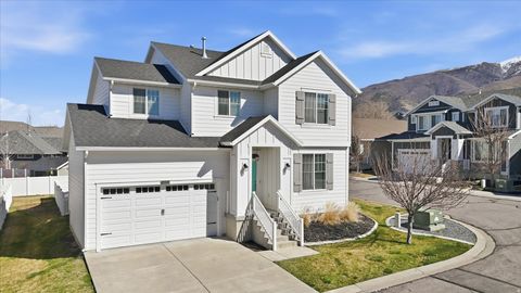 Tiny photo for 2113 E 1200 N, Layton, UT 84040 (MLS # 2144136)