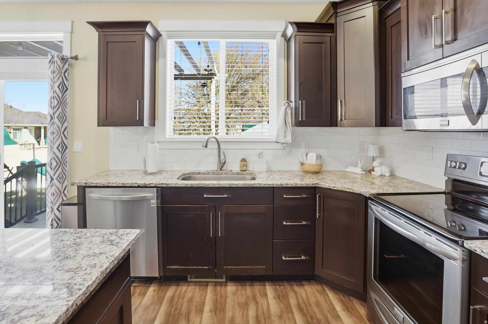 COTTAGES @ CHERRY LN - Residential