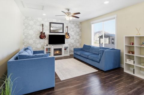 Tiny photo for 2113 E 1200 N, Layton, UT 84040 (MLS # 2144136)