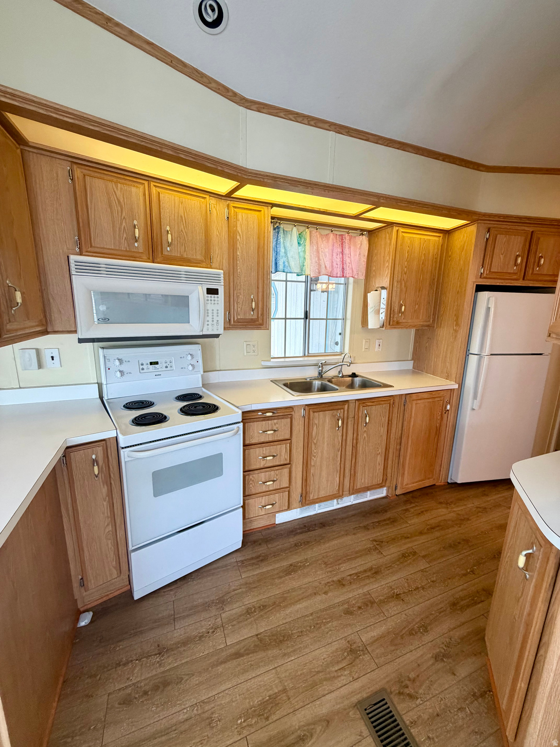 CHEROKEE SPRINGS RV PARK - Residential