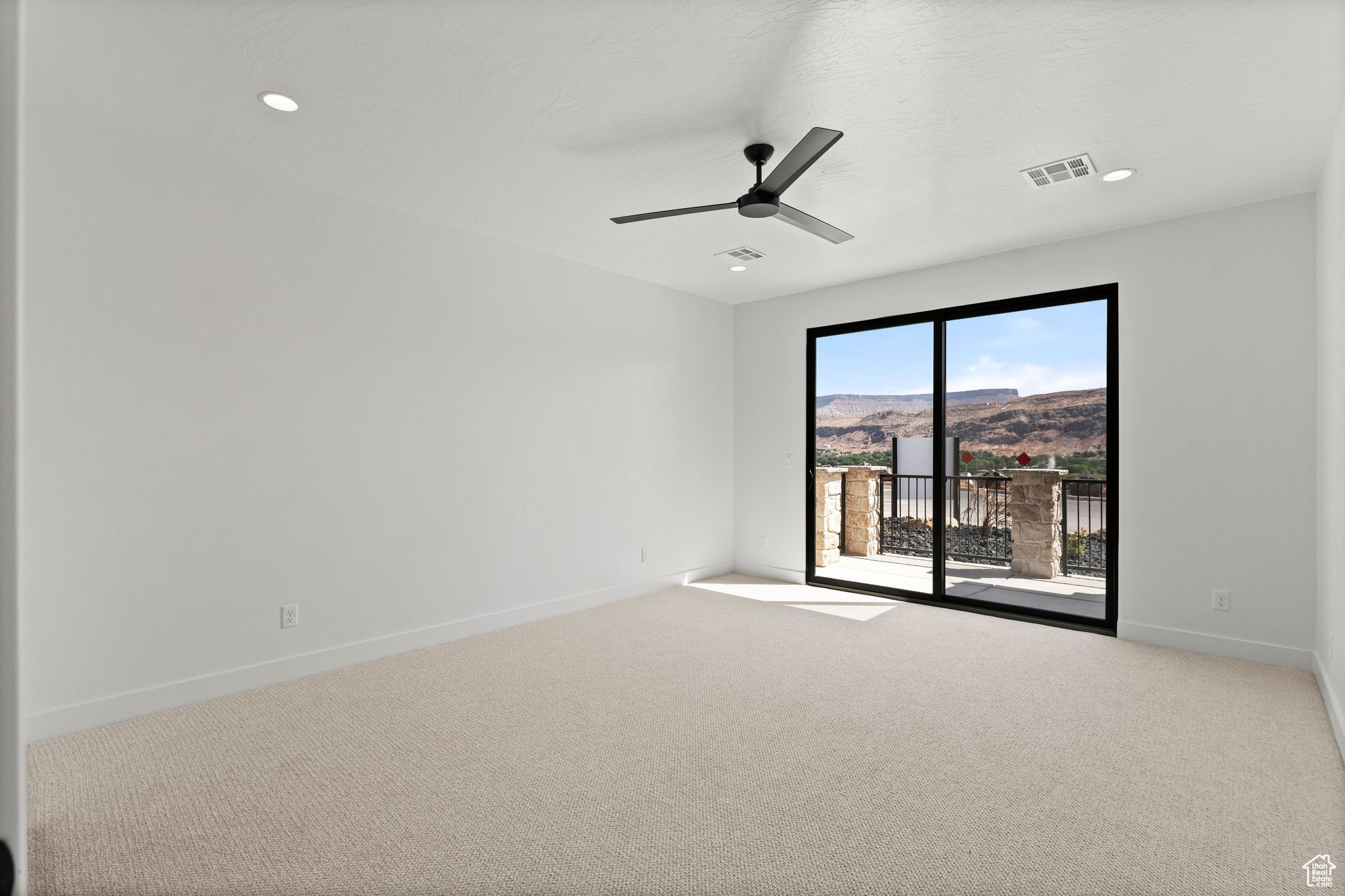 FALCON RIDGE PH 4 - Residential