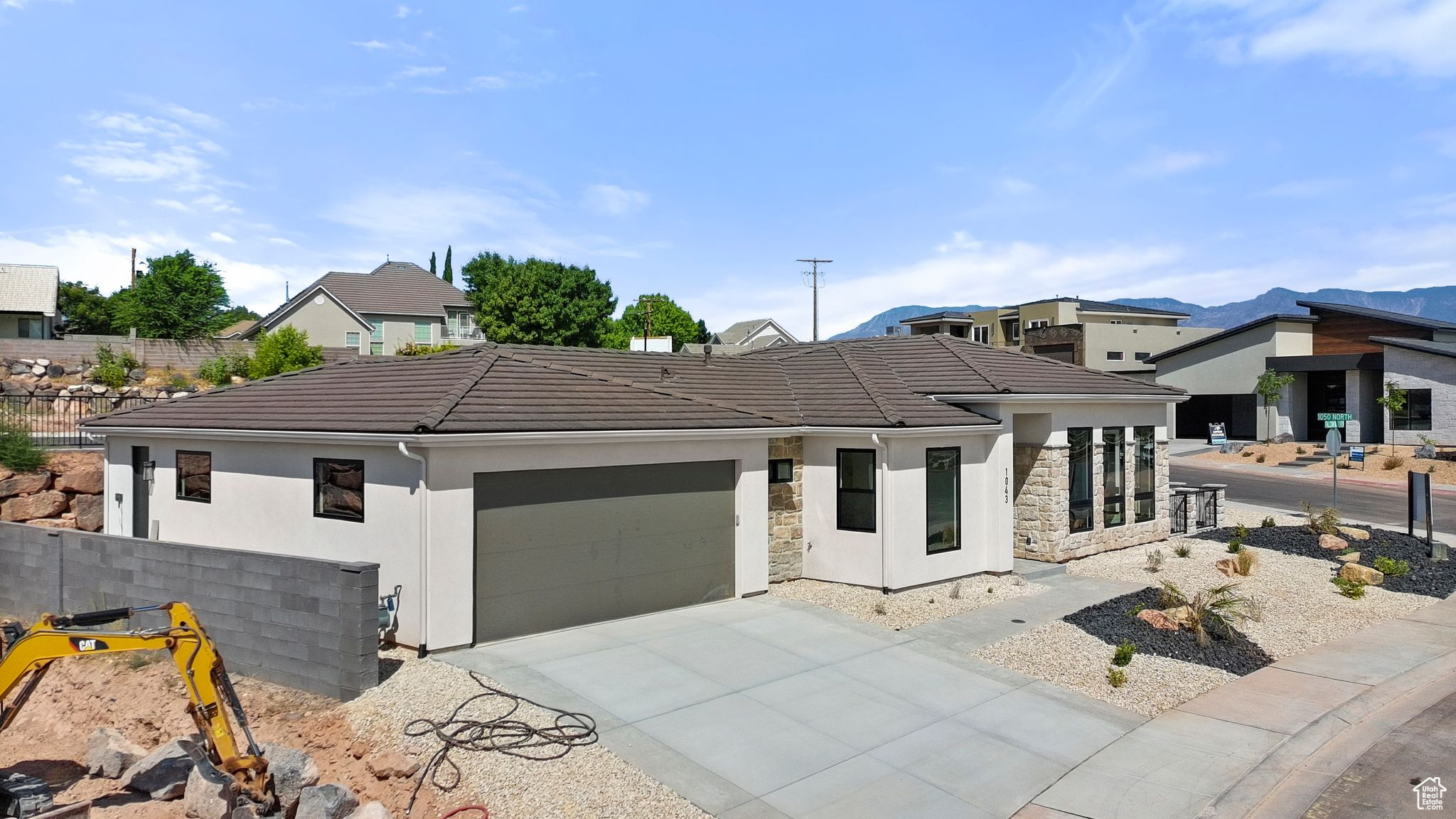 FALCON RIDGE PH 4 - Residential