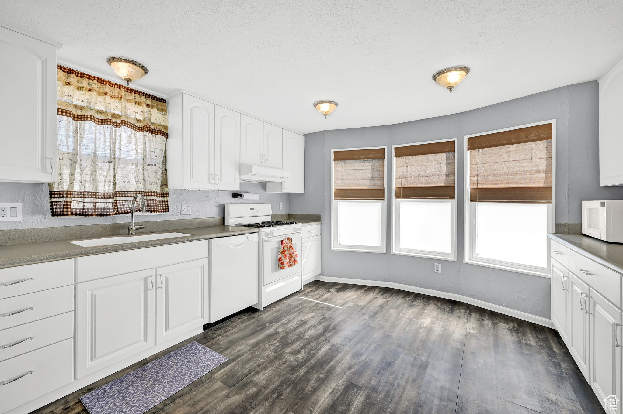 West Haven, Utah 84401, United States, 2 Bedrooms Bedrooms, ,1 BathroomBathrooms,Residential,Active,45523